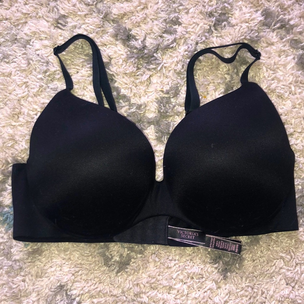34D Victoria’s Secret Incredible Perfect Shape Multi-way Strap Bra